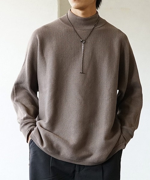 MinoriTY（マイノリティ）の「【MinoriTY】ビッグシルエットミラノリブ編みモックネックニット モックネックセーター メンズ 春服 冬服 ルーズシルエット ルーズフィット オーバーサイズ（ニット/セーター・メンズ・ベージュ/ブラック/アイボリー/モカ・L/M/S）」の4枚目の写真