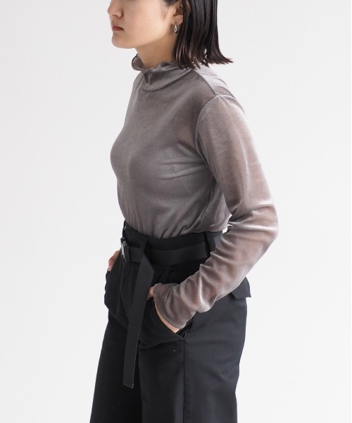 cepo（セポ）の「ベロアメッシュハイネックインナー（Tシャツ/カットソー・レディース・グレー/オフホワイト/ブラック・M）」の9枚目の写真