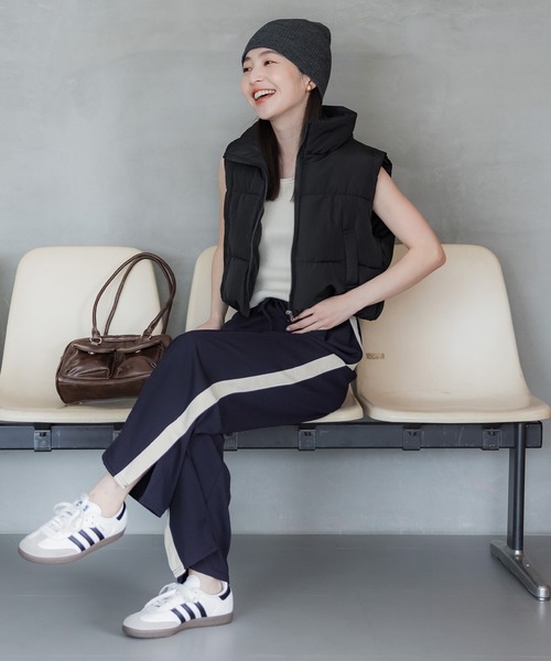 coca(coca)(コカ)の「スリット入りサイドラインジャージーパンツ(その他パンツ・レディース・ネイビー/ブラック/グレー・LONG/SHORT/MEDIUM)」の6枚目の写真