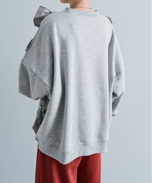 kirakiraShop(キラキラショップ)の「裏起毛 ラッフル スウェット プルオーバー(スウェット・レディース・オフホワイト/ブラック/杢グレー/チャコール/ネイビー/カーキ・FREE)」の14枚目の写真