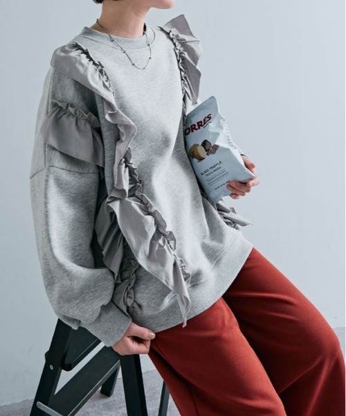 kirakiraShop(キラキラショップ)の「裏起毛 ラッフル スウェット プルオーバー(スウェット・レディース・オフホワイト/ブラック/杢グレー/チャコール/ネイビー/カーキ・FREE)」の15枚目の写真