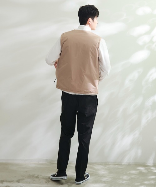 Arnold Palmer（アーノルドパーマー）の「TEMPSOLUTION シェア パディング ベスト（ベスト・レディース・ブラック/ベージュ・S/M/L/XS/LL）」の6枚目の写真