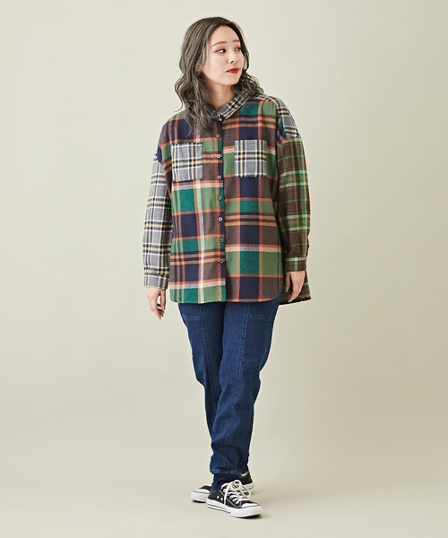 CUBE SUGAR（キューブシュガー）の「10オンスストレッチデニム裏起毛ジョガーパンツ（デニムパンツ・レディース・インディゴブルー/ブラック/マルチ・M/S）」の11枚目の写真