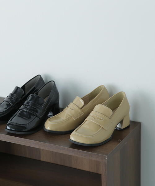 FREE'S MART（フリーズマート）の「ヒールローファー（ローファー・レディース・ベージュ/ブラック・MEDIUM/SMALL）」の7枚目の写真