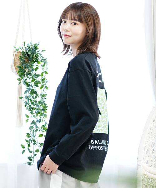 RVCA ブラック スカルデザイン タッパー 長袖　新品未使用 RVCA ルーカ 長袖Tシャツ メンズ BE042060 ブラウン 茶 ホワイト