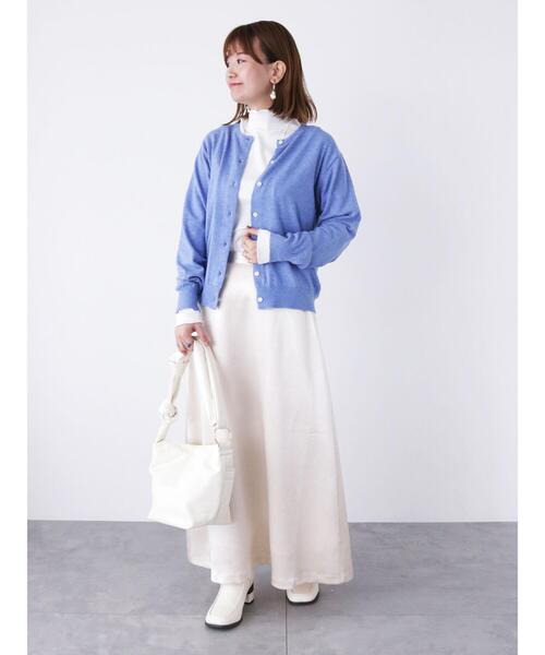 Lugnoncure(ルノンキュール)の「もちもちクルーネックカーディガン(カーディガン/ボレロ・レディース・ブラック/オレンジ/ブルー/グレー・F)」の6枚目の写真