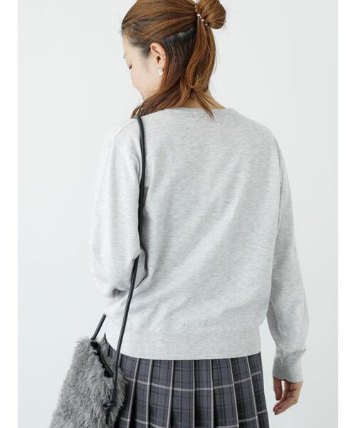 Lugnoncure(ルノンキュール)の「もちもちクルーネックカーディガン(カーディガン/ボレロ・レディース・ブラック/オレンジ/ブルー/グレー・F)」の12枚目の写真