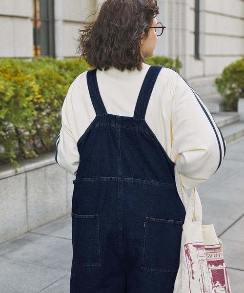 MONO-MART LADY'S（モノマートレディース）の「デニムウエストベルトワイドシルエットサロペット（サロペット/オーバーオール・レディース・アイボリー/インディゴブルー/ブラック・FREE）」の4枚目の写真