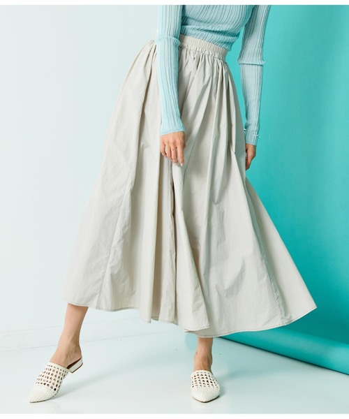 Settimissimo（セッティミッシモ）の「タフタ ギャザー フレア マキシ丈 スカート ロング（スカート・レディース・ライトグレー/ピンク/ブラック・FREE）」の12枚目の写真