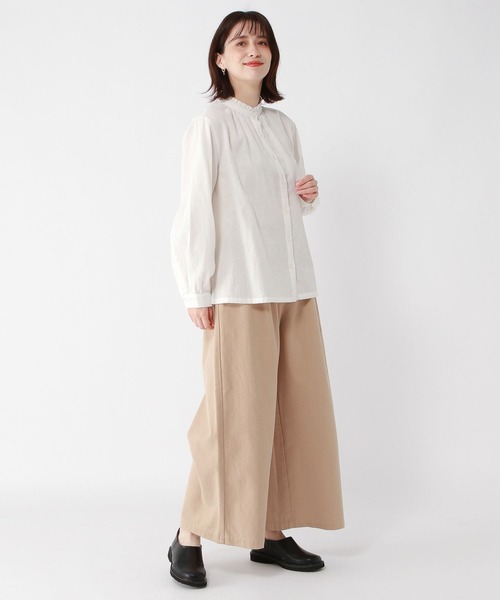 studio CLIP（スタディオクリップ）の「シングルガーゼ襟フリルブラウス[プチ・プラスサイズあり]（シャツ/ブラウス・レディース・その他1/その他2/その他3/ライトグレー/オフホワイト・PF/ﾌﾘｰ(L)/LARGE/MEDIUM）」の12枚目の写真