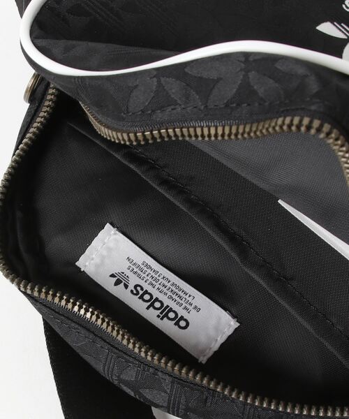 【adidas】トレフォイル モノグラム ジャカード ラウンドバッグ Amazon.co.jp: adidas トレフォイル モノグラム ジャカード