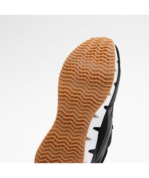 Reebok（リーボック）の「ジグ ダイナミカ STR / ZIG DYNAMICA STR SA（スニーカー・レディース・ブラック×ピンク/ホワイト/ベージュ/ブラック/ホワイト×ホワイト/ブラック×ホワイト・22.5cm/23.0cm/23.5cm/24.5cm/24.0cm/25.0cm/25.5cm/26.0cm）」の14枚目の写真