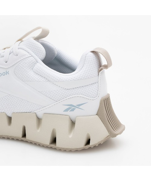 Reebok（リーボック）の「ジグ ダイナミカ STR / ZIG DYNAMICA STR SA（スニーカー・レディース・ブラック×ピンク/ホワイト/ベージュ/ブラック/ホワイト×ホワイト/ブラック×ホワイト・22.5cm/23.0cm/23.5cm/24.5cm/24.0cm/25.0cm/25.5cm/26.0cm）」の19枚目の写真