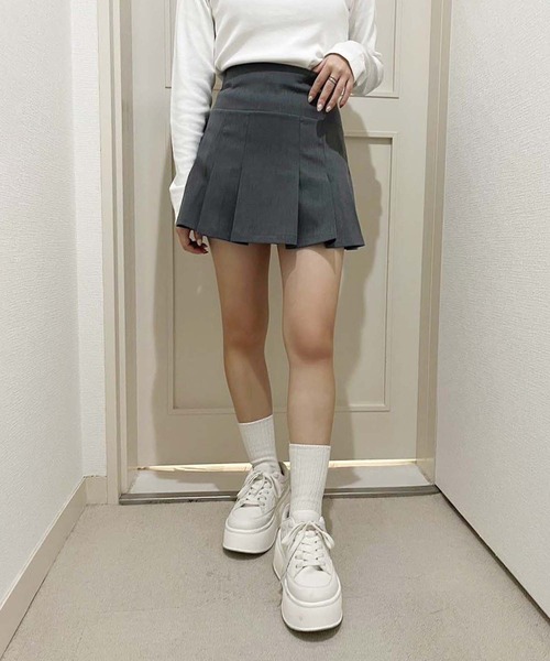 one after another NICE CLAUP（ワンアフターアナザーナイスクラップ）の「プリーツミニスカート（スカート・レディース・杢グレー/ブラック・FREE）」の21枚目の写真