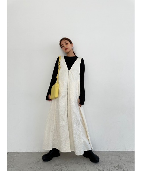 TRUNC（トランクエイティーエイト）の「Jacquard Zip Jumper Skirt（ジャンパースカート・レディース・アイボリー/ブラック・FREE）」の12枚目の写真