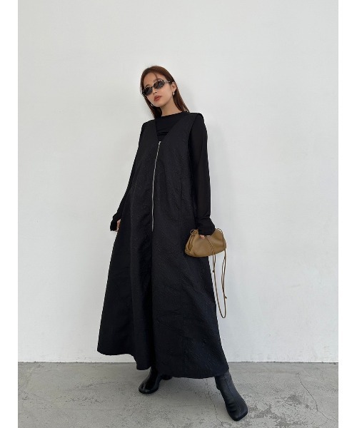 TRUNC（トランクエイティーエイト）の「Jacquard Zip Jumper Skirt（ジャンパースカート・レディース・アイボリー/ブラック・FREE）」の15枚目の写真