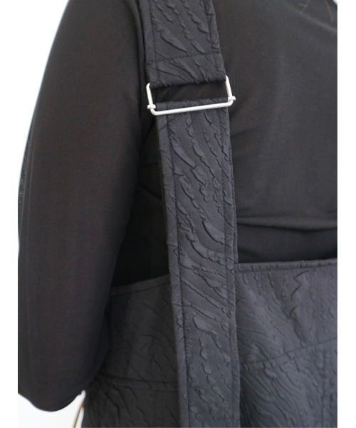 TRUNC（トランクエイティーエイト）の「Jacquard Zip Jumper Skirt（ジャンパースカート・レディース・アイボリー/ブラック・FREE）」の9枚目の写真