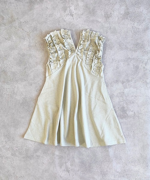 BIG FIELD（ビッグフィールド）の「ショルダーギャザーワンピース（90～150cm）（ワンピース・キッズ・アイボリー/チャコール/ラベンダー・90/100/110/120/130/140/150）」の2枚目の写真