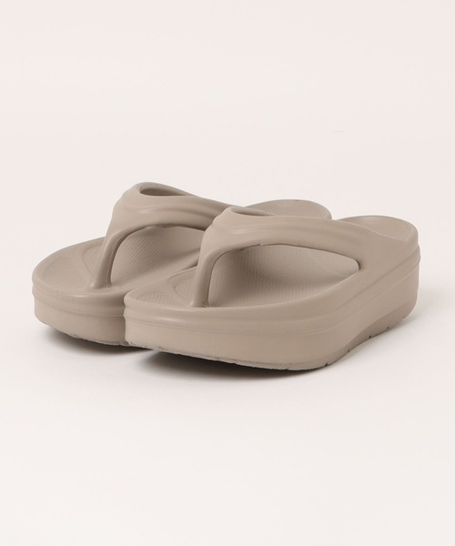 Piedi Nudi(ピエディヌーディ)の「軽量 やわらか 厚底 EVA リカバリーサンダル(サンダル・レディース・ブラック/ベージュ/グレー・L/M/S/LL)」の3枚目の写真