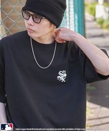 MLB/エムエルビー MLB 別注 フラワーロゴTシャツ/ユニセックス/ワンポイント刺繍(限定展開)