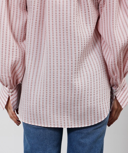 TITE IN THE STORE（ティテ　インザ　ストア）の「フリル衿ストライプブラウス（Tシャツ/カットソー・レディース・レッド/ブルー・FREE）」の4枚目の写真