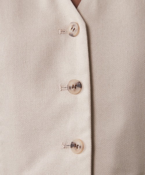 CHIC STYLE（シックスタイル）の「＜大きいサイズ＞麻混ベスト シックスタイル（ベスト・レディース・ブラック/ベージュ・L/5L/4L/3L/LL）」の19枚目の写真