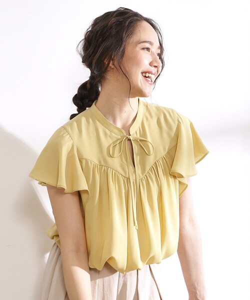DRESKIP（ドレスキップ）の「◆【無理せずキレイ】お袖フリル リボン付きギャザーブラウス（シャツ/ブラウス・レディース・ライトイエロー系/ネイビー系/ホワイト系3/オフホワイト/ブラック・04/03/02）」の5枚目の写真