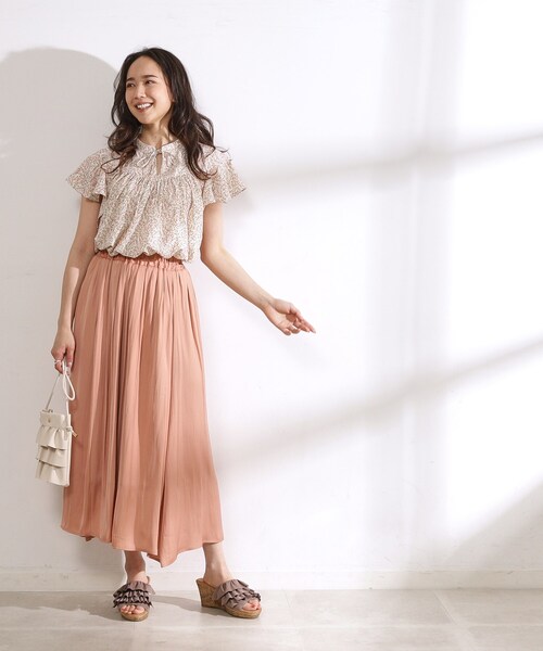 DRESKIP（ドレスキップ）の「◆【無理せずキレイ】お袖フリル リボン付きギャザーブラウス（シャツ/ブラウス・レディース・ライトイエロー系/ネイビー系/ホワイト系3/オフホワイト/ブラック・04/03/02）」の10枚目の写真