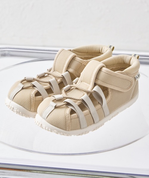 pairmanon（ペアマノン）の「【水陸両用】ユニセックス 水抜きアウトドアサンダル（サンダル・キッズ・ブラック/グレー系その他/ブラック系その他/ブルー/ピンク/ベージュ/ベージュ系その他/ブルー系その他/グレー系その他2/ホワイト系その他/ベージュ系その他2/ブラック系その他2/ピンク系その他/ホワイト系その他2/ブラック系その他3・19/15 /18/20/17/16）」の11枚目の写真