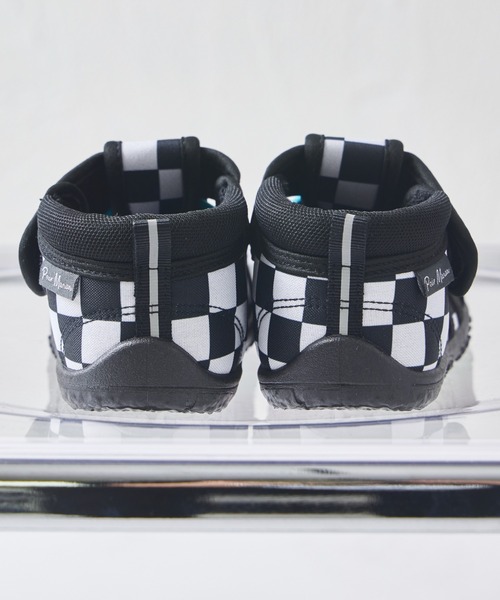 pairmanon（ペアマノン）の「【水陸両用】ユニセックス 水抜きアウトドアサンダル（サンダル・キッズ・ブラック/グレー系その他/ブラック系その他/ブルー/ピンク/ベージュ/ベージュ系その他/ブルー系その他/グレー系その他2/ホワイト系その他/ベージュ系その他2/ブラック系その他2/ピンク系その他/ホワイト系その他2/ブラック系その他3・19/15 /18/20/17/16）」の20枚目の写真