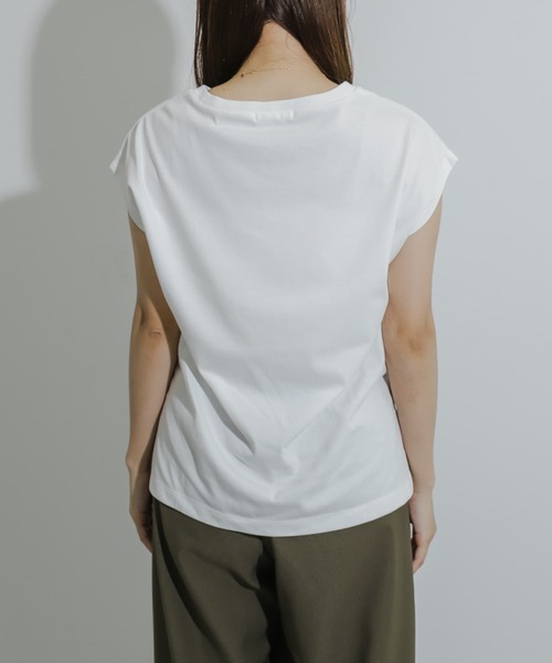 HEYUMM（ヘユム）の「グラフィックフレンチスリーブトップ（Tシャツ/カットソー・レディース・その他1/その他2/その他3・ONE）」の15枚目の写真