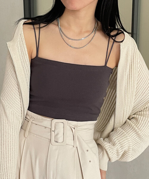 Thevon（ゼボン）の「カップ付きショートキャミ（キャミソール・レディース・チャコールグレー/オフホワイト/ブラック・FREE）」の11枚目の写真