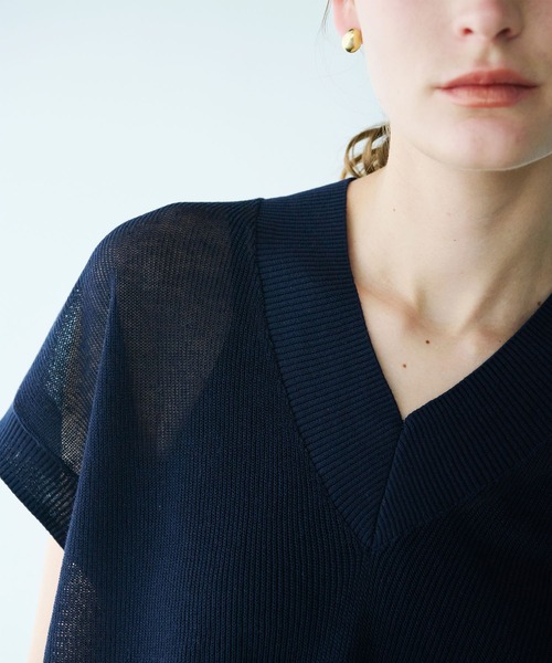 N.O.R.C（ノーク）の「Vネックニットベスト（ベスト・レディース・ネイビー/グリーン・フリー）」の12枚目の写真