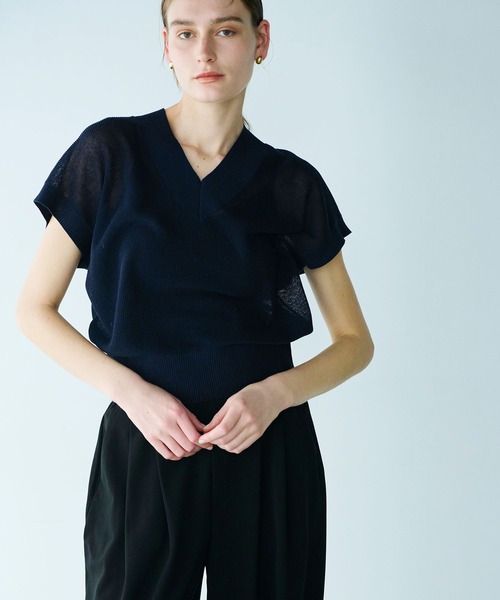 N.O.R.C（ノーク）の「Vネックニットベスト（ベスト・レディース・ネイビー/グリーン・フリー）」の4枚目の写真