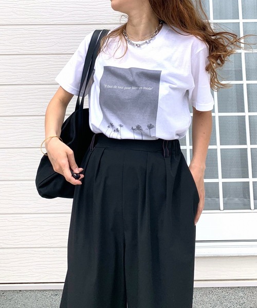 Q（キュー）の「sunrise T（Tシャツ/カットソー・レディース・ホワイト/ライトグレー・MEDIUM）」の14枚目の写真