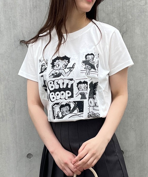 GLAMOROUS JANE(グラマラスジェーン)の「BETTY BOOPモノクロプリントTシャツ(Tシャツ/カットソー・レディース・チャコールグレー/オフホワイト/ブラック・FREE)」の11枚目の写真