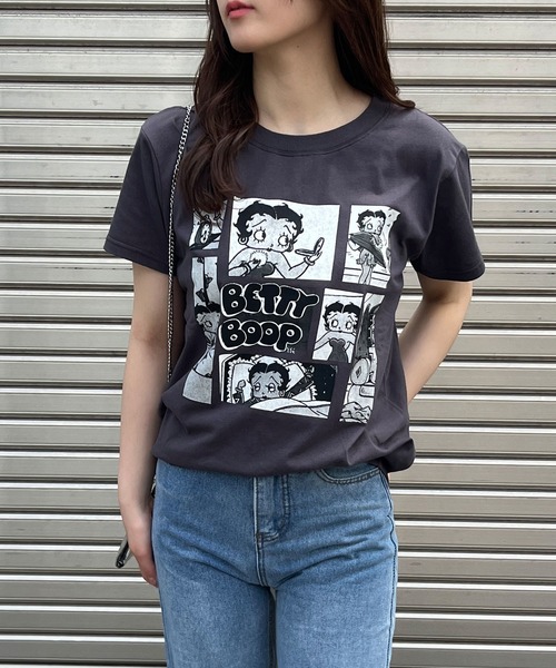 GLAMOROUS JANE(グラマラスジェーン)の「BETTY BOOPモノクロプリントTシャツ(Tシャツ/カットソー・レディース・チャコールグレー/オフホワイト/ブラック・FREE)」の21枚目の写真