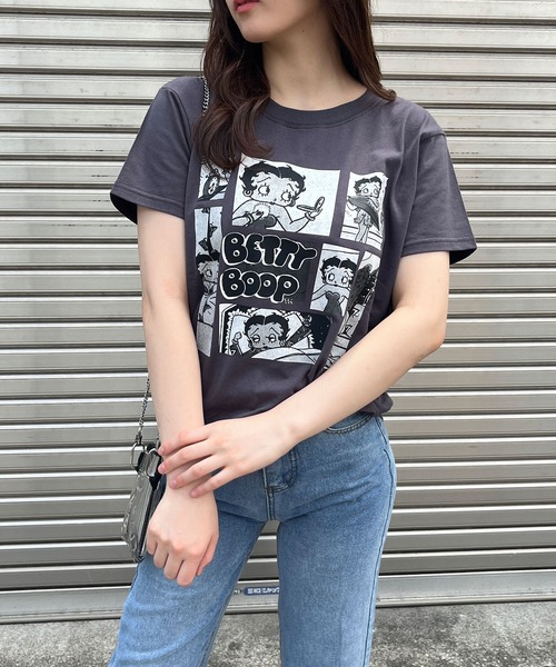 GLAMOROUS JANE(グラマラスジェーン)の「BETTY BOOPモノクロプリントTシャツ(Tシャツ/カットソー・レディース・チャコールグレー/オフホワイト/ブラック・FREE)」の20枚目の写真