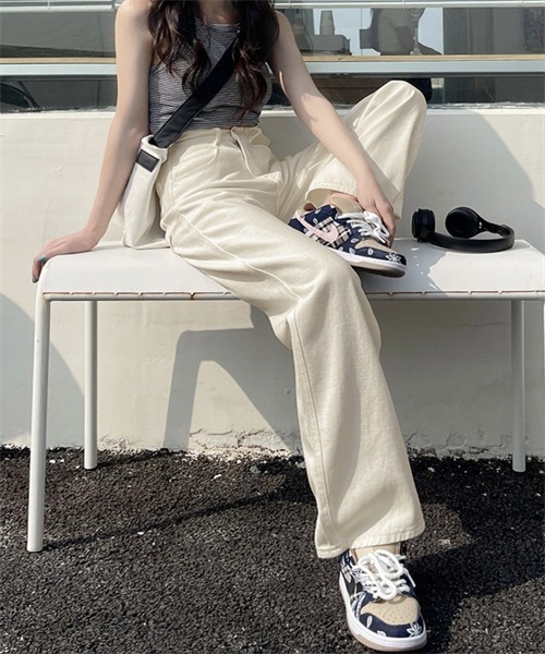 FREE STYLISTS(フリー スタイリスト)の「ハイウエストワイドデニムパンツ(デニムパンツ・レディース・サックスブルー/ブルー/ブラック/アイボリー・M/L/XL/2XL/S)」の9枚目の写真