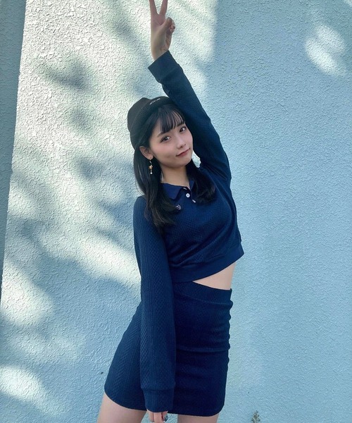 【完売品、美品】PERVERZE ニットスカート　ケープ/黒 コルセット風フレアフェザーニットミニスカート[an1625] | レディース