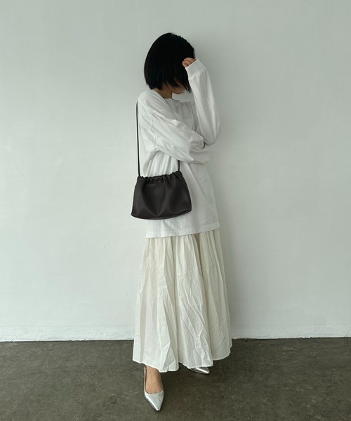EFOLE(エフォル)の「Drawstring shoulder bag / ドローストリング ショルダー バッグ(ショルダーバッグ・レディース・ブラック/ブラウン・FREE)」の19枚目の写真