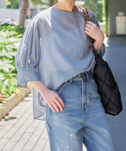 U by spick & span スピックアンドスパン シアーブラウス Spick & Span（スピックアンドスパン）の「シアーバックスリット