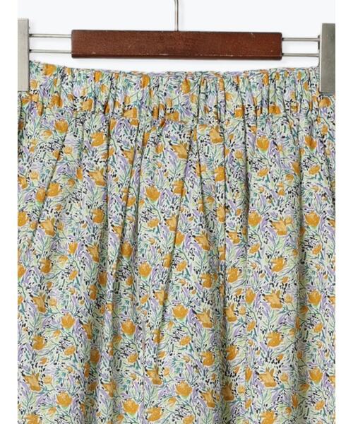 Te chichi(テチチ)の「フラワープリントコットンローンスカート(セットアップ可)(スカート・レディース・マスタード/ブラック・F)」の4枚目の写真