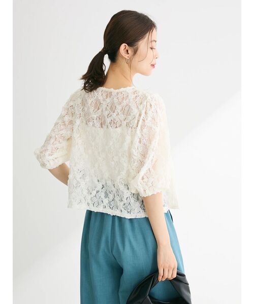 Sugar spoon(シュガースプーン)の「・SUGAR SPOON フラワーレースカーディガン(カーディガン/ボレロ・レディース・オフホワイト/ブラック/グレイッシュベージュ・FREE)」の4枚目の写真