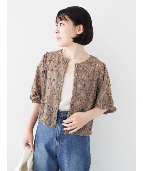 Sugar spoon(シュガースプーン)の「・SUGAR SPOON フラワーレースカーディガン(カーディガン/ボレロ・レディース・オフホワイト/ブラック/グレイッシュベージュ・FREE)」の18枚目の写真