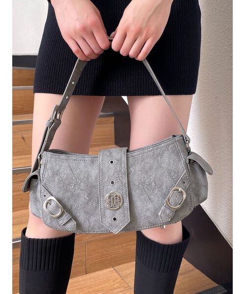 GYDA（ジェイダ）の「パターンフェイクレザーベルトBAG（ショルダーバッグ・レディース・カーキ/ベージュ/チャコールグレー・FREE）」の3枚目の写真