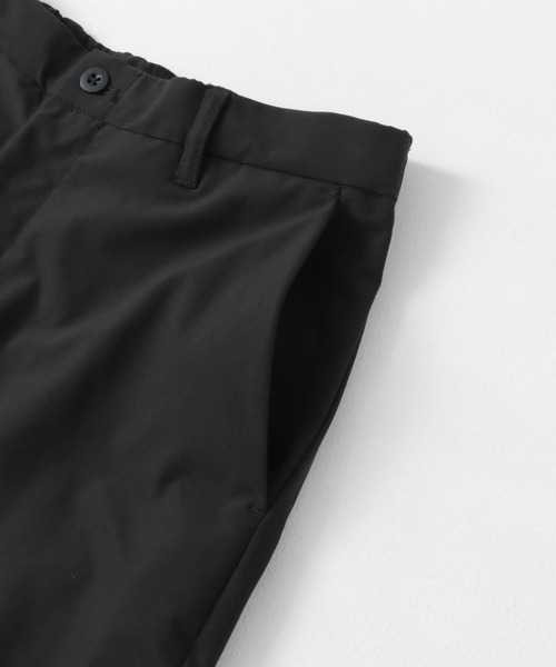 URBAN RESEARCH DOORS（アーバンリサーチドアーズ）の「ストレッチテーパードトラウザー（その他パンツ・メンズ・ブラック/グリーン系その他・SMALL/MEDIUM/LARGE）」の15枚目の写真