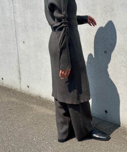 select MOCA（セレクトモカ）の「【洗える】ワイドストレートニットパンツ（スラックス・レディース・チャコール/ベージュ/ブラック・SMALL/MEDIUM/LARGE）」の9枚目の写真