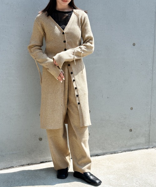 select MOCA（セレクトモカ）の「【洗える】ワイドストレートニットパンツ（スラックス・レディース・チャコール/ベージュ/ブラック・SMALL/MEDIUM/LARGE）」の21枚目の写真