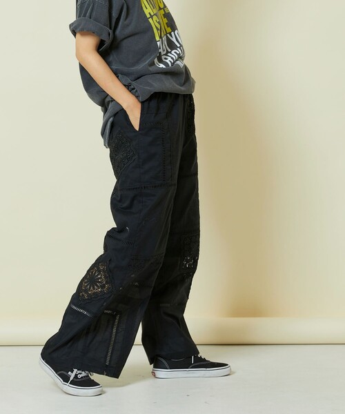 Freada（フリーダ）の「Freada/フリーダ レース刺繍パッチワークパンツ（その他パンツ・レディース・オフホワイト/ブラック・ONE SIZE）」の8枚目の写真